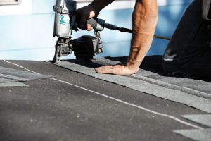 asphalt roof installation